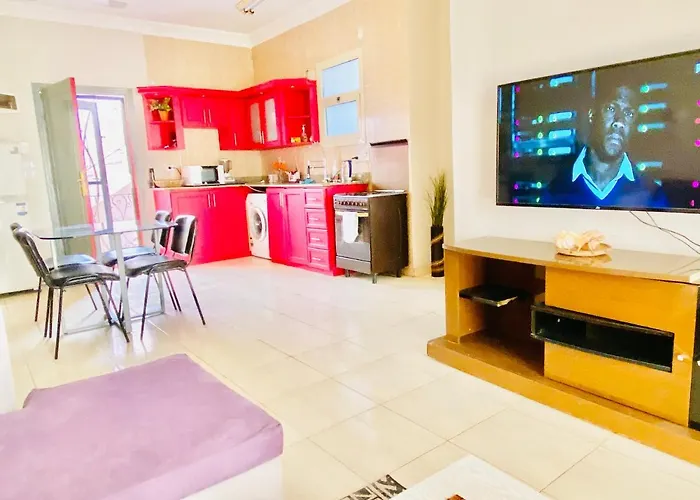 Rita House Sea View. Center Gurdaka