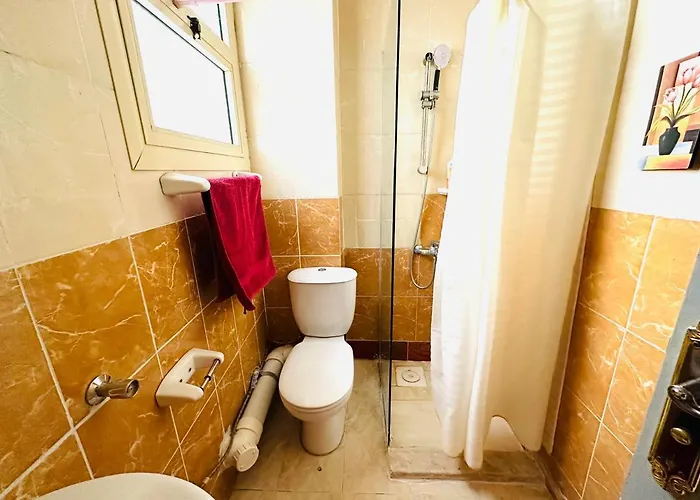 Rita House Sea View. Center * Gurdaka
