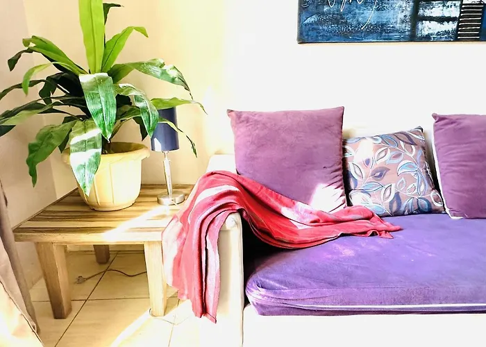 Rita House Sea View. Center Apartman Gurdaka